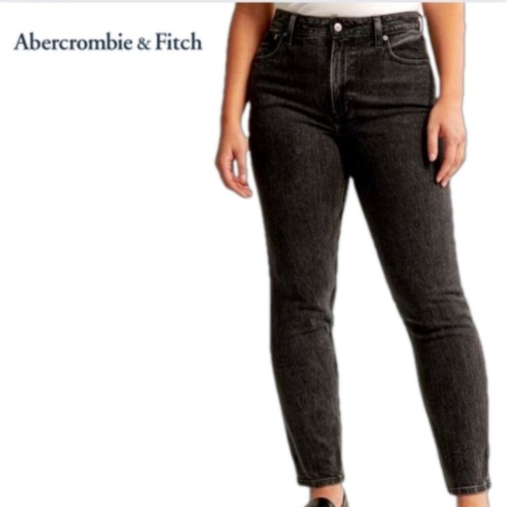 Abercrombie   Fitch Curve Love High Rise Mom Jean